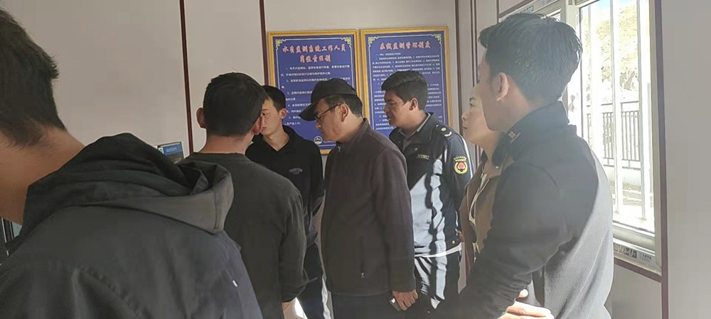 10月21日城管局、環(huán)保局及住建局局長蒞臨我廠謝通門污水處理廠檢查運行情況及了解整改階段。